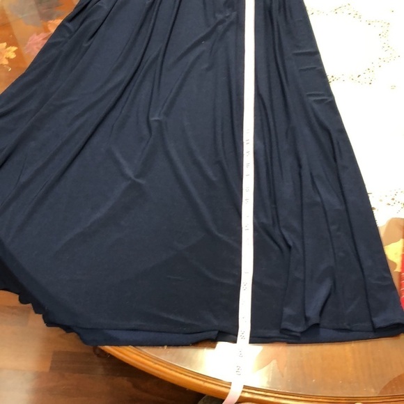 Morgan & Co Cutout Glittery Lace Navy Blue Gown Size Medium - Picture 7 of 8
